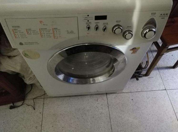 洗衣机漏水