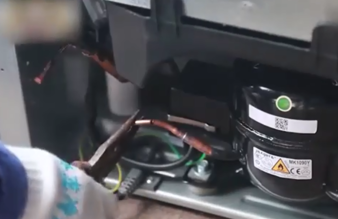 冰箱里面是什么制冷剂